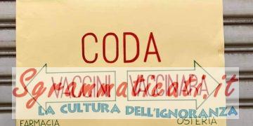 Sgrammaticati.it Coda Vaccini !!!! Cartelli Divertenti  vaccini coda alla vaccinara 